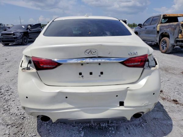 2021 INFINITI Q50 LUXE