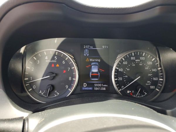 2021 INFINITI Q50 LUXE