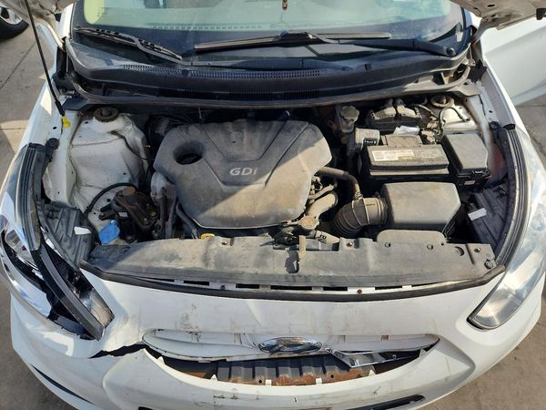 2014 HYUNDAI ACCENT