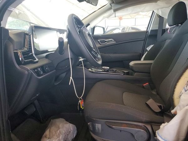 2025 KIA SPORTAGE LX