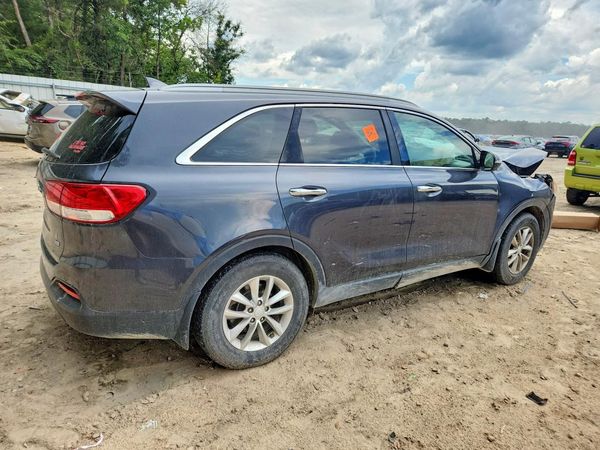 2018 KIA SORENTO