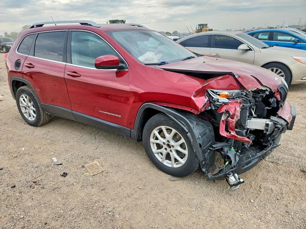 2015 JEEP CHEROKEE LATITUDE 4X4