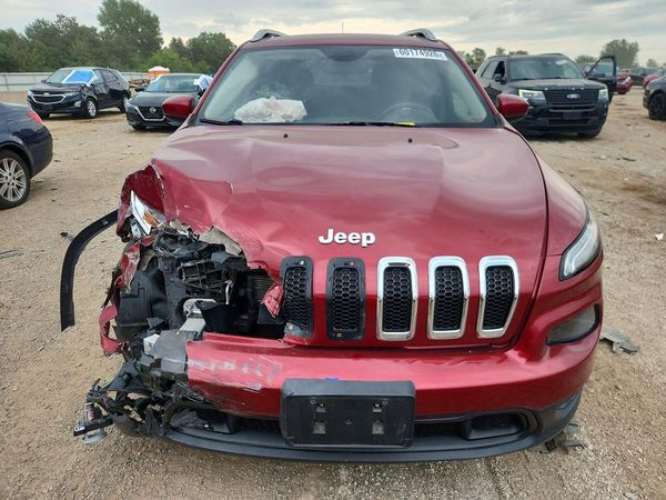 2015 JEEP CHEROKEE LATITUDE 4X4
