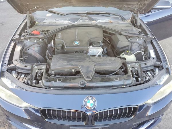 2015 BMW 328 SA