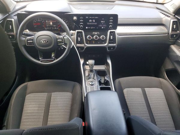 2021 KIA SORENTO LX