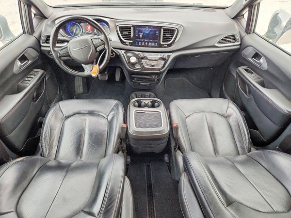 2018 CHRYSLER PACIFICA