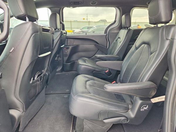 2018 CHRYSLER PACIFICA