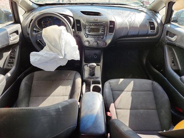 2017 KIA FORTE LX Base