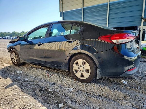 2017 KIA FORTE LX Base