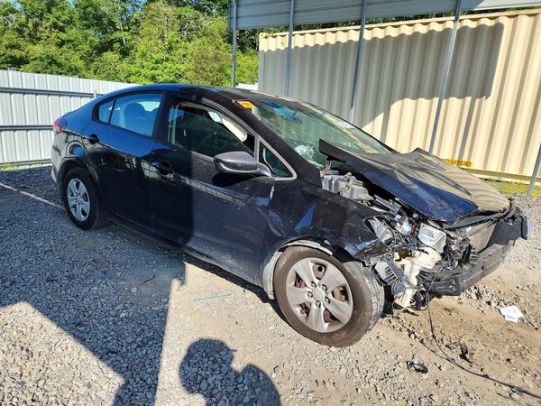 2017 KIA FORTE LX Base