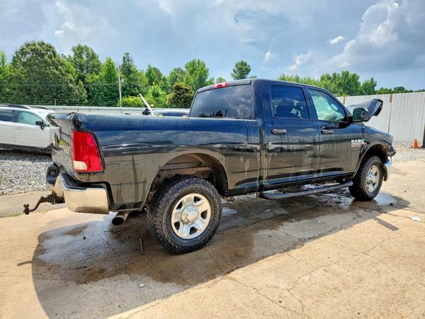 2015 RAM 2500 ST