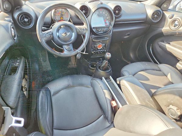 2016 MINI COOPER