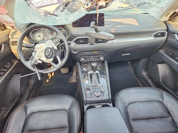 2023 MAZDA CX-5 Preferred Package