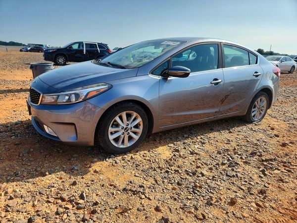 2017 KIA FORTE