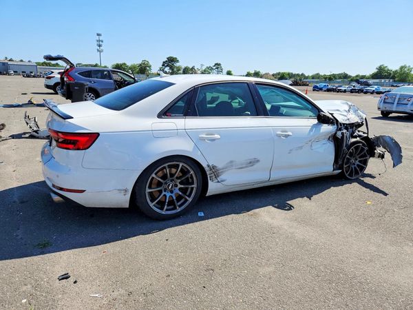 2017 AUDI A4