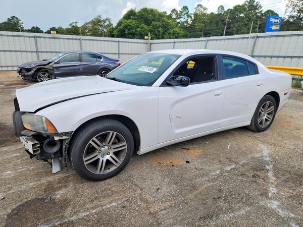 2014 DODGE CHARGER SE