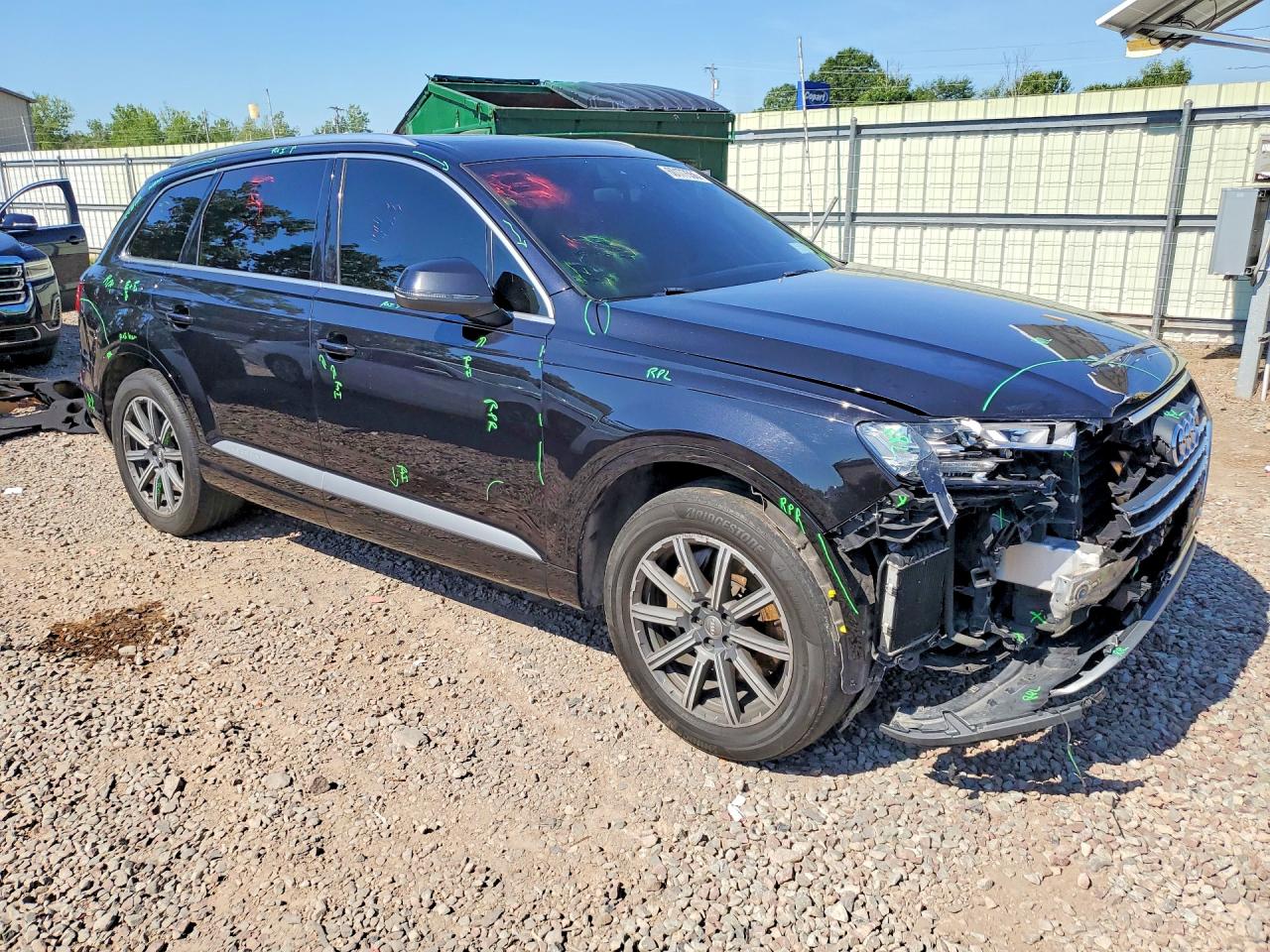 2017 AUDI Q7 quattro Premium Plus