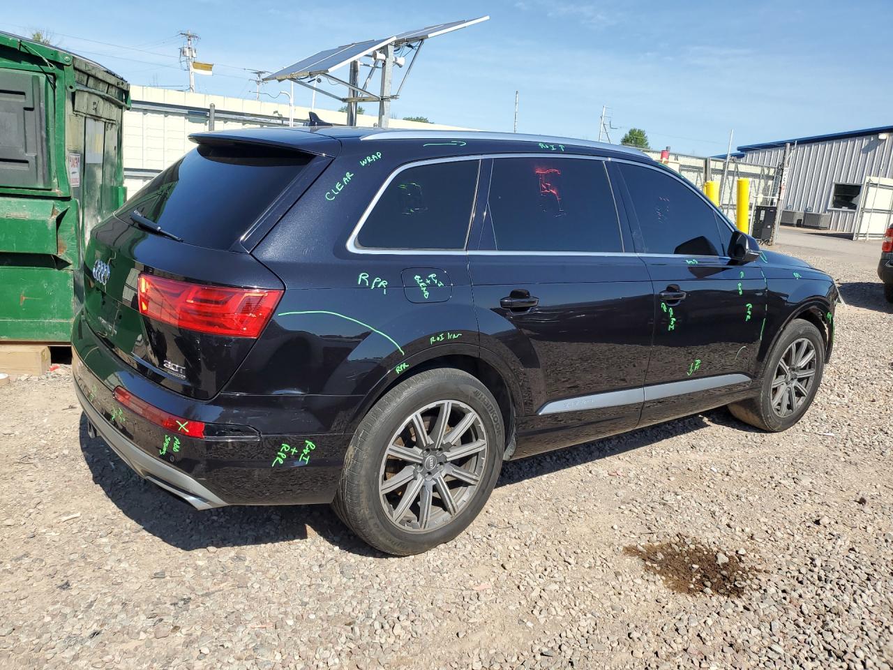 2017 AUDI Q7 quattro Premium Plus