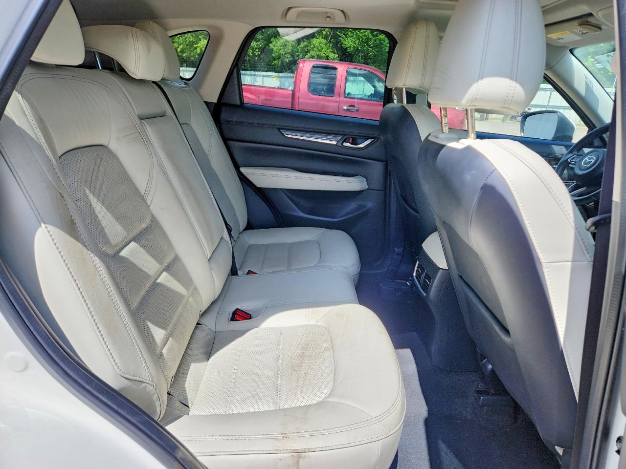 2023 MAZDA CX-5 Premium Package