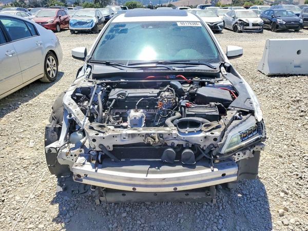 2016 ACURA TLX TECH