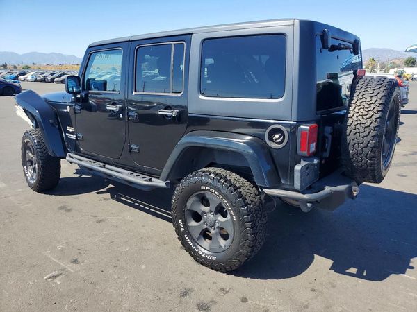 2013 JEEP WRANGLER Sahara