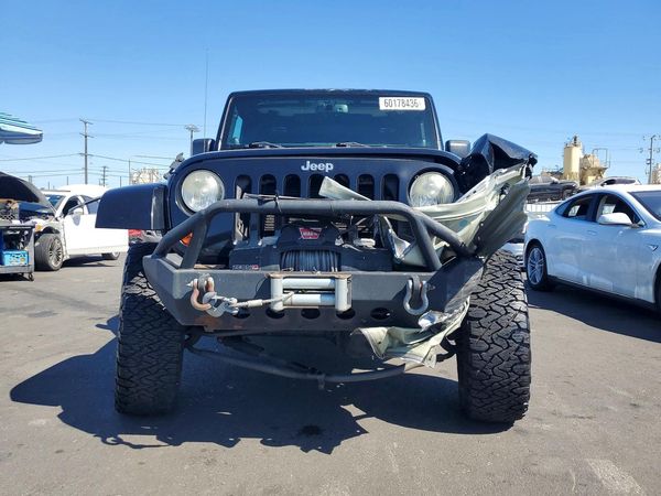 2013 JEEP WRANGLER Sahara
