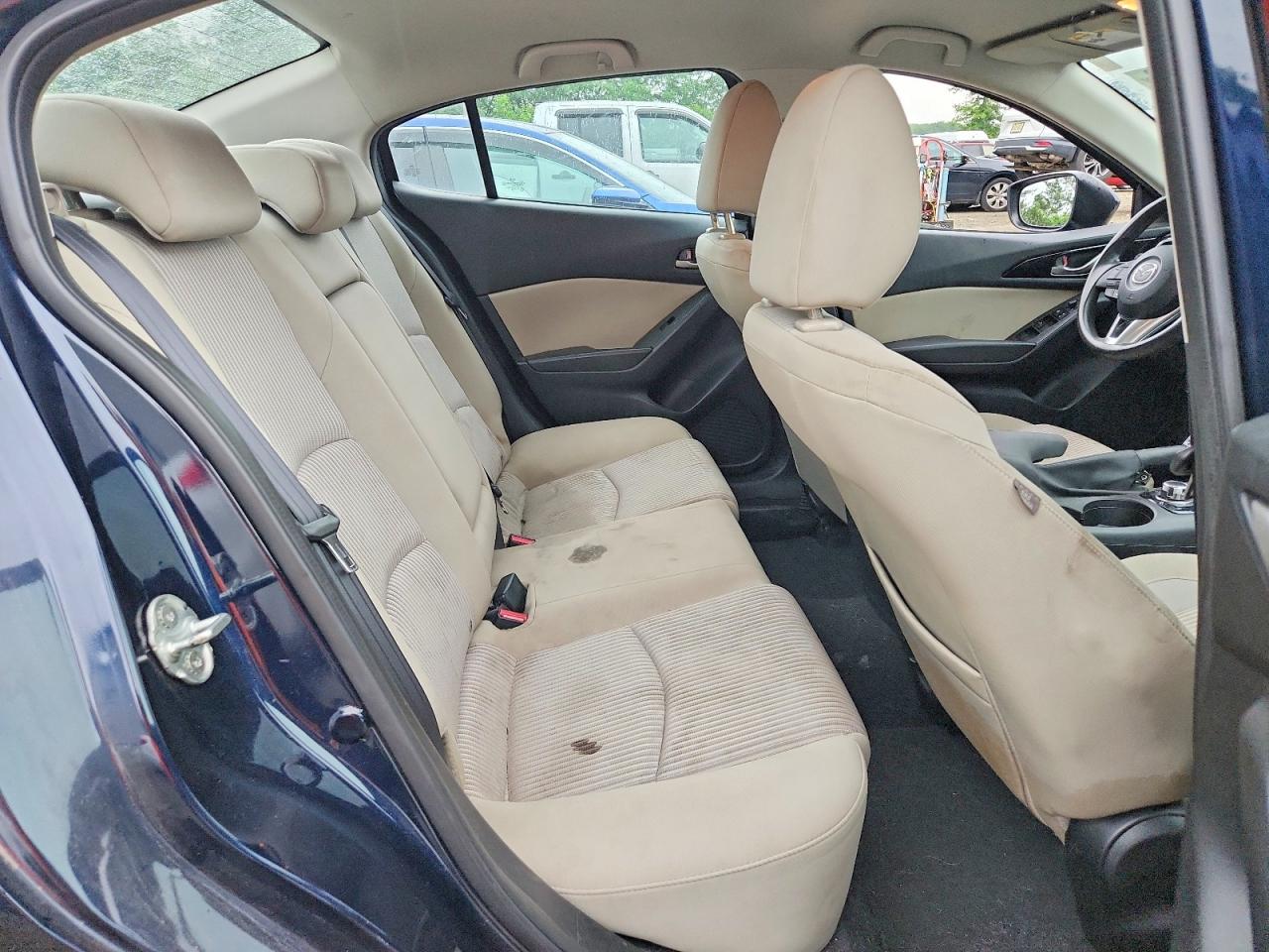 2016 MAZDA 3 Sport/GX