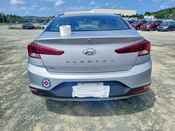 2020 HYUNDAI ELANTRA SE
