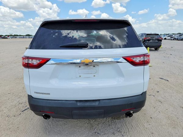 2021 CHEVROLET TRAVERSE LS