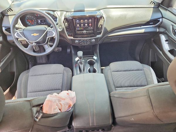 2021 CHEVROLET TRAVERSE LS
