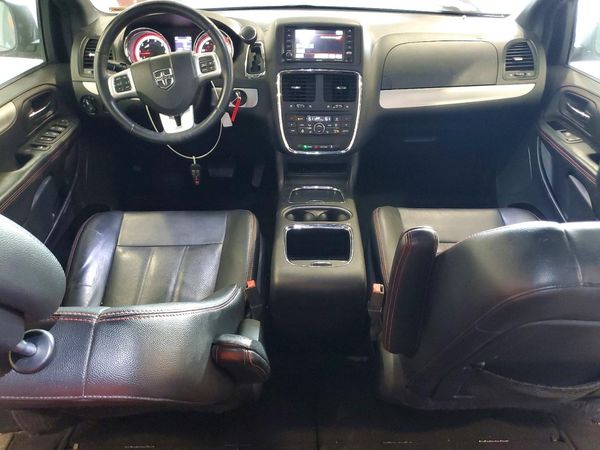 2017 DODGE GRAND CARAVAN GT