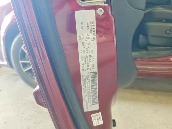 2017 DODGE GRAND CARAVAN GT