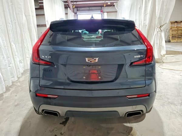 2021 CADILLAC XT4 Premium Luxury — DIRR