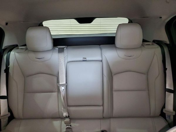 2021 CADILLAC XT4 Premium Luxury — SUVN