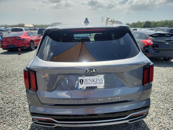 2021 KIA SORENTO S