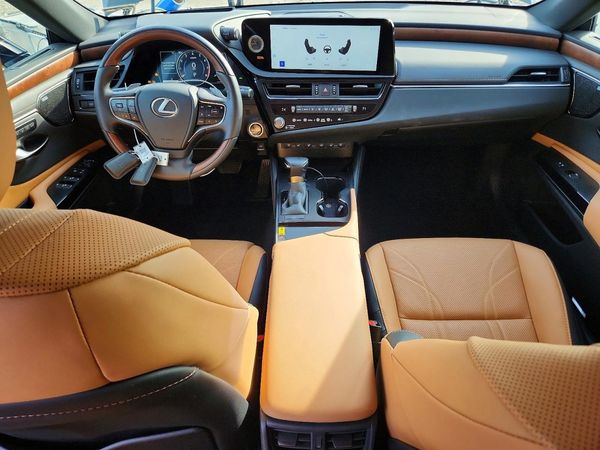 2025 LEXUS ES 350 350 Ultra Luxury