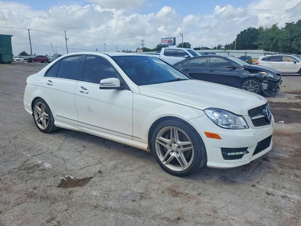 2014 MERCEDES-BENZ C C300 4 MATIC
