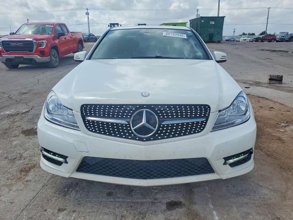 2014 MERCEDES-BENZ C C300 4 MATIC