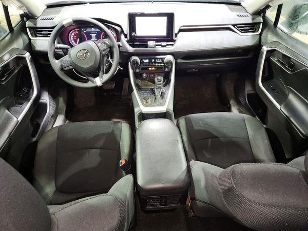 2023 TOYOTA RAV4 LE — CKPT