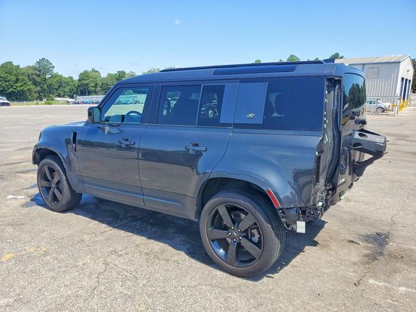 2024 LAND ROVER DEFENDER 110 S