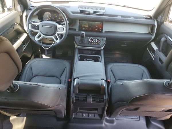 2024 LAND ROVER DEFENDER 110 S