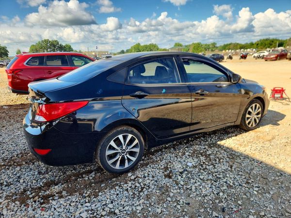 2016 HYUNDAI ACCENT