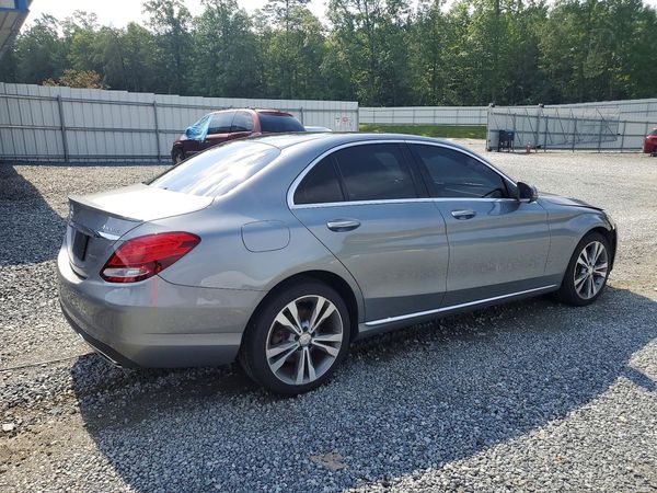 2016 MERCEDES-BENZ C C300