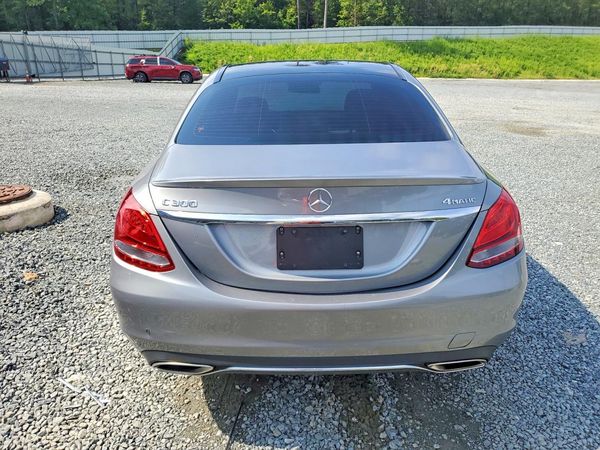 2016 MERCEDES-BENZ C C300