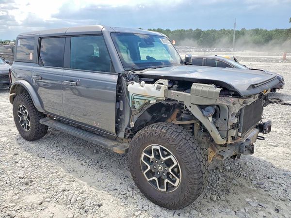 2023 FORD BRONCO