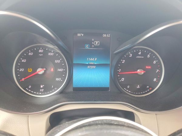 2021 MERCEDES-BENZ GLC GLC300