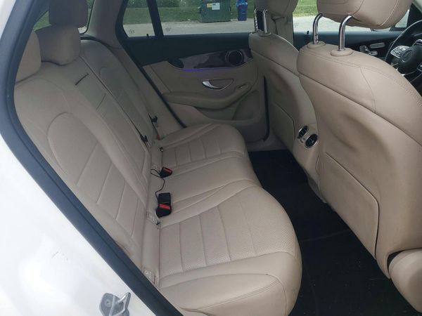 2021 MERCEDES-BENZ GLC GLC300
