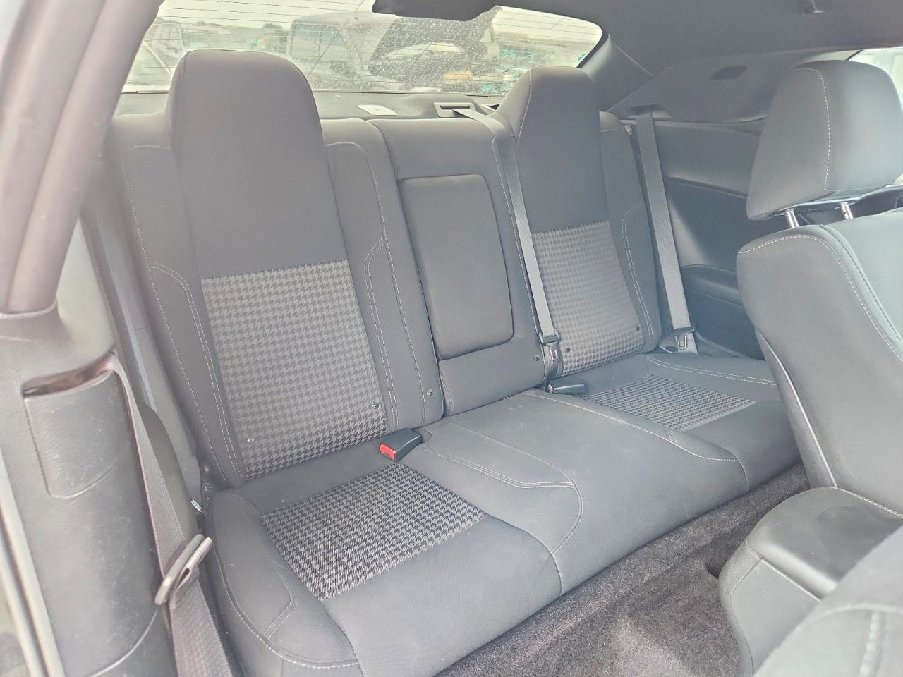 2019 DODGE CHALLENGER SXT