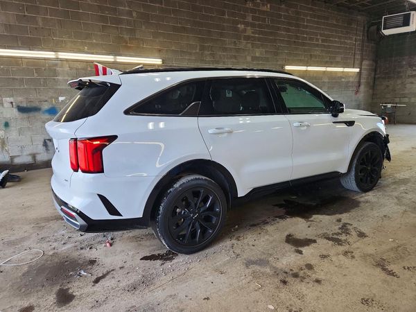 2023 KIA SORENTO