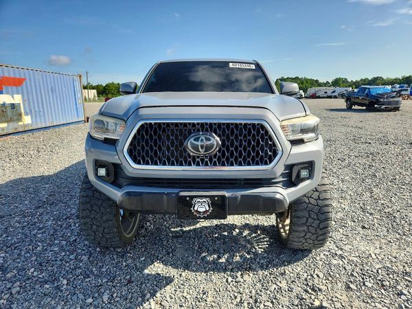 2018 TOYOTA TACOMA